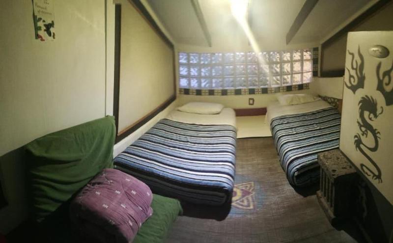 Hostel Mexico DF Airport image