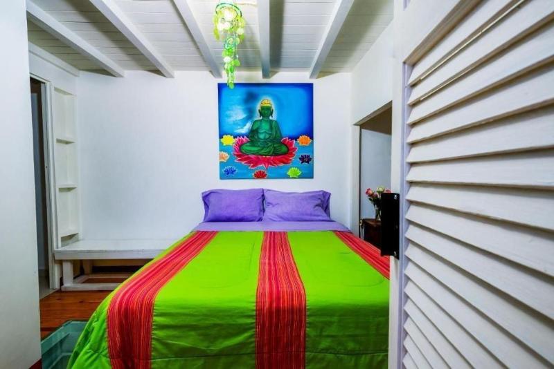 Hostel Mexico DF Airport image
