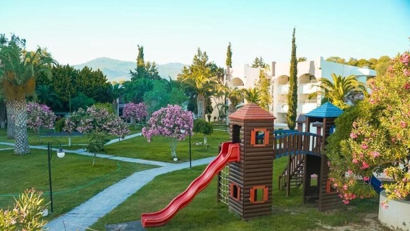 Ladonia Hotels Kesre image