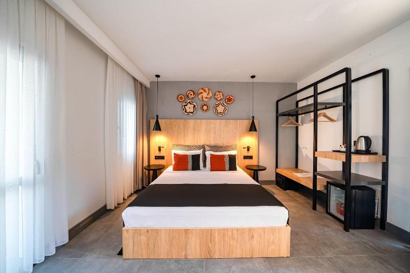 Ladonia Hotels Kesre image