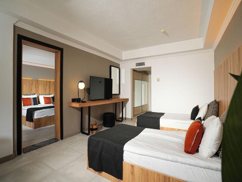 Ladonia Hotels Kesre image