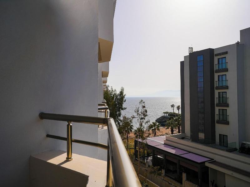 Ladonia Hotels Kesre image