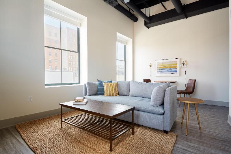 Sonder The Altmayer image