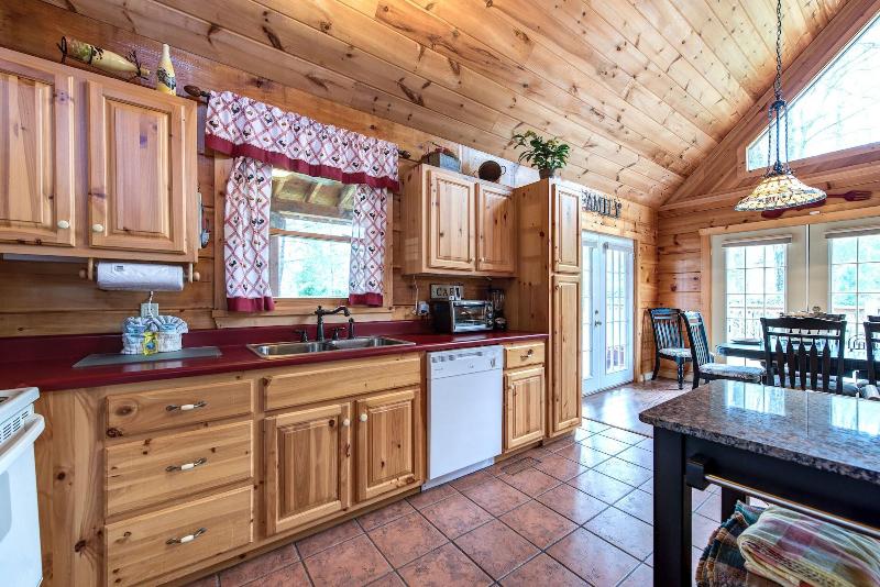 Lazy Cub Lodge image