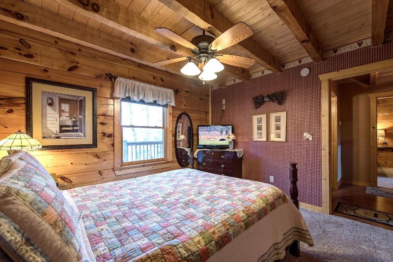 Lazy Cub Lodge image