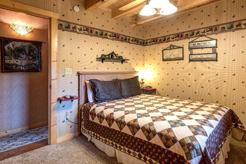 Lazy Cub Lodge image