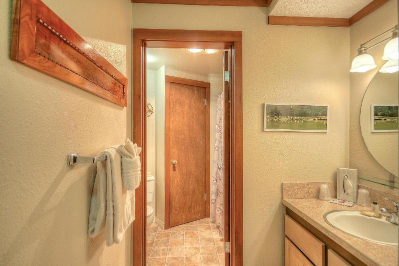 Little Creek Cove image
