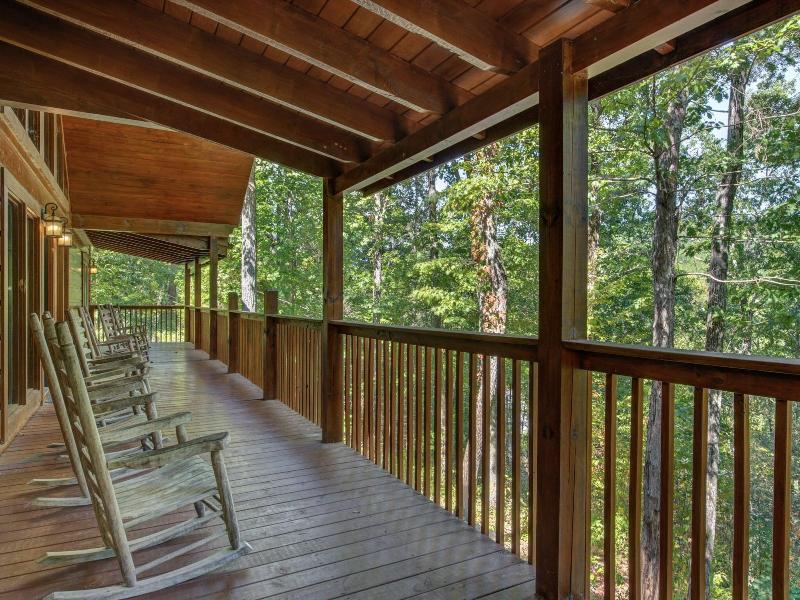 Hickory Hollow Lodge image