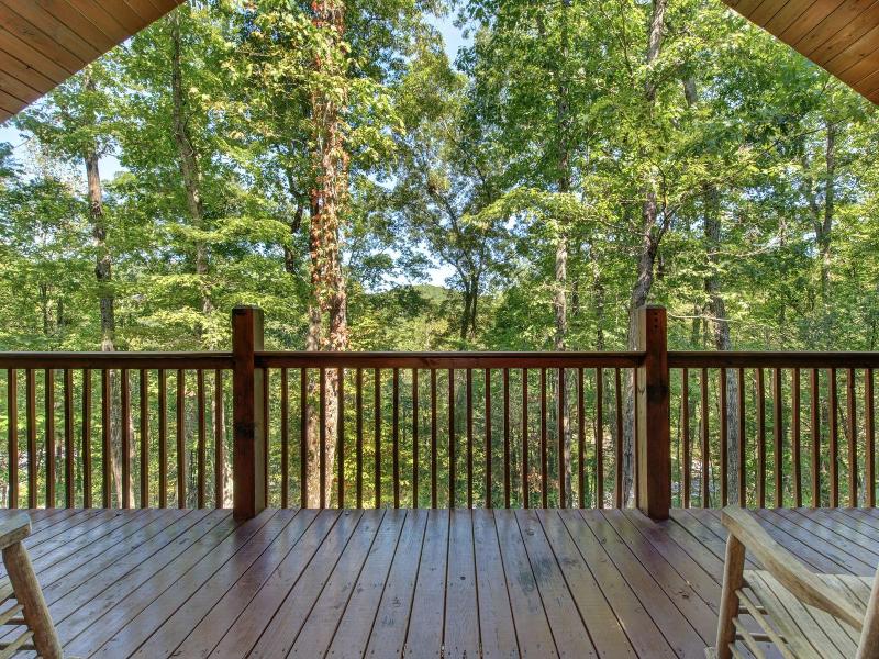 Hickory Hollow Lodge image
