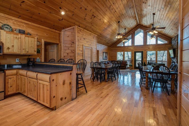 Hickory Hollow Lodge image