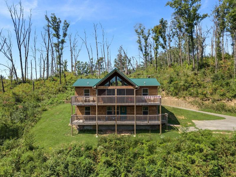 Emily's Hideaway image