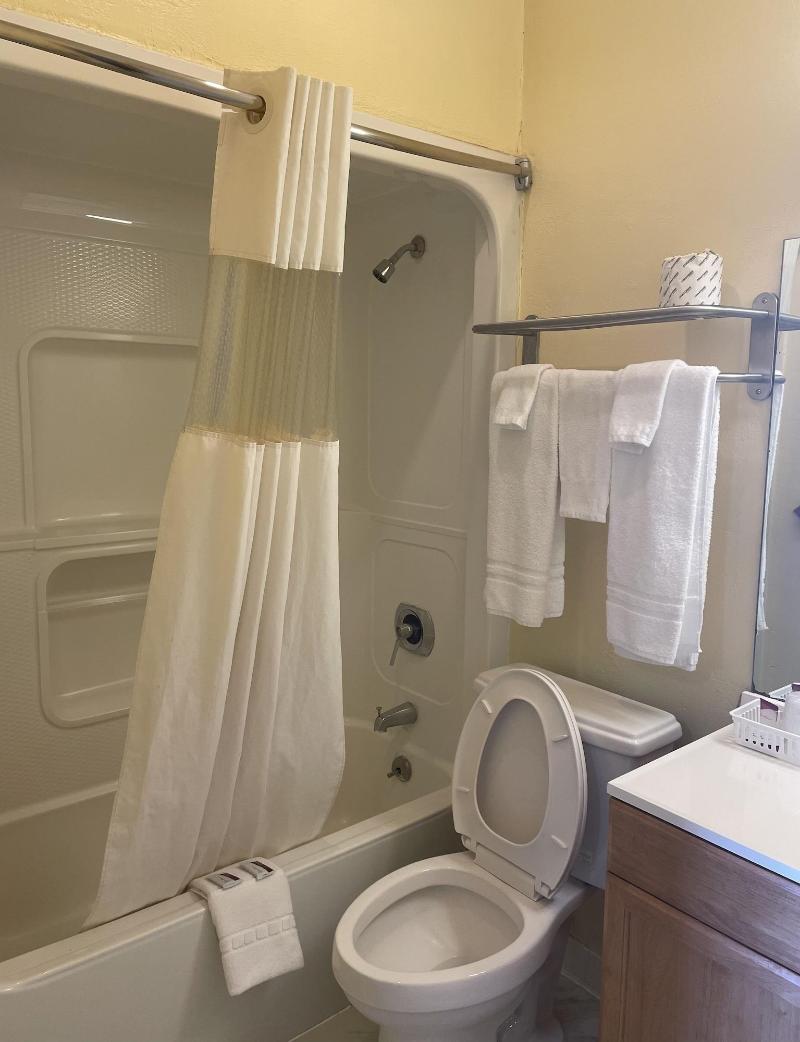 Relax Inn image