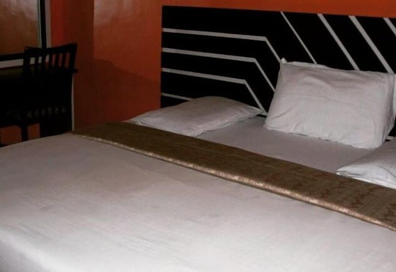 Londa Hotel image