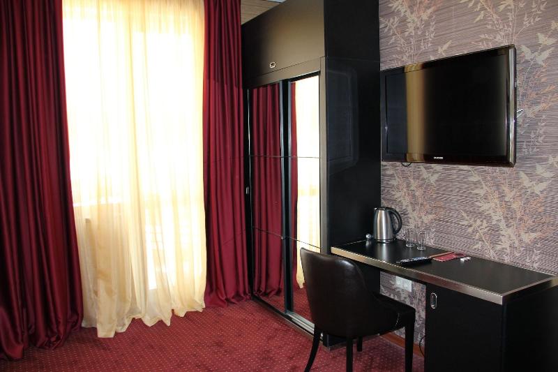 Hotel Villa Palace image