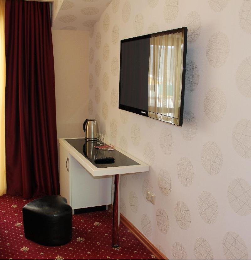 Hotel Villa Palace image