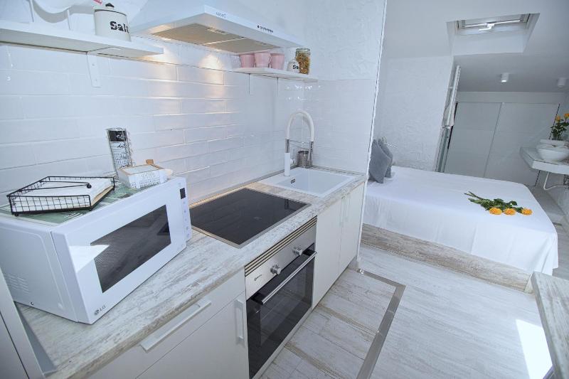T-homes Cuenca image