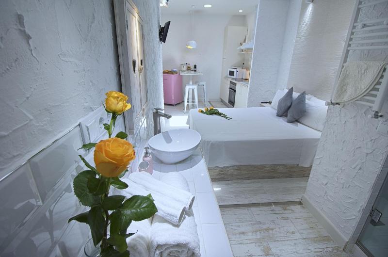 T-homes Cuenca image