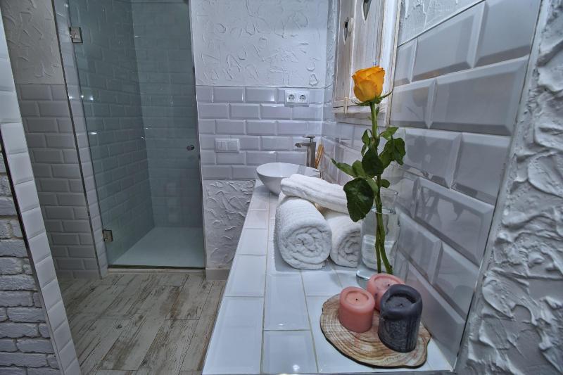 T-homes Cuenca image