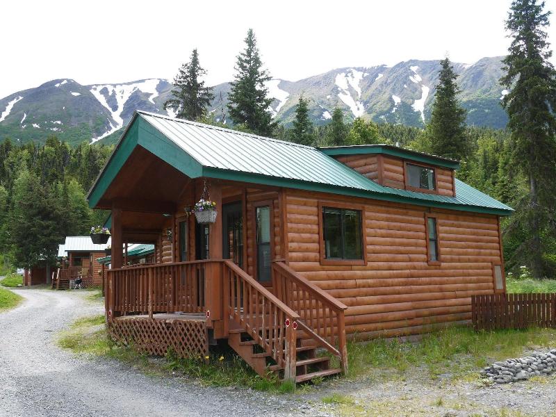 Gwin's Lodge & Roadhouse Est. 1952 image