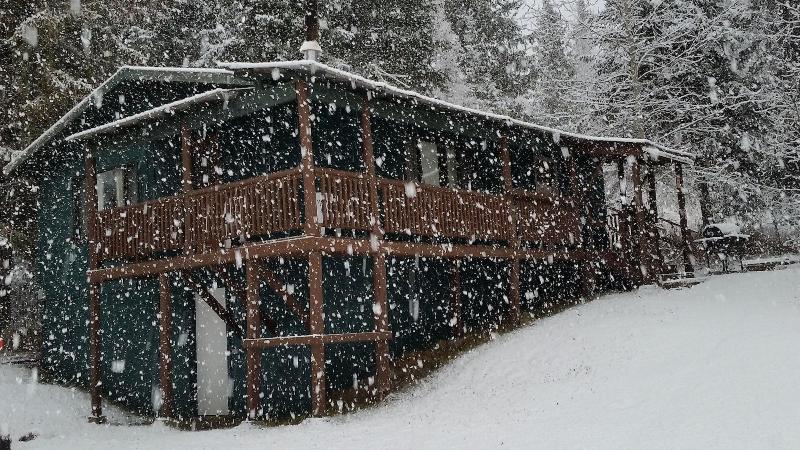 Gwin's Lodge & Roadhouse Est. 1952 image