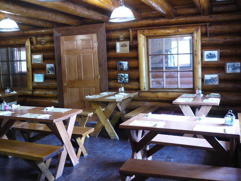 Gwin's Lodge & Roadhouse Est. 1952 image