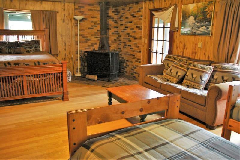 Gwin's Lodge & Roadhouse Est. 1952 image