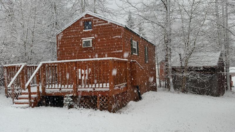 Gwin's Lodge & Roadhouse Est. 1952 image