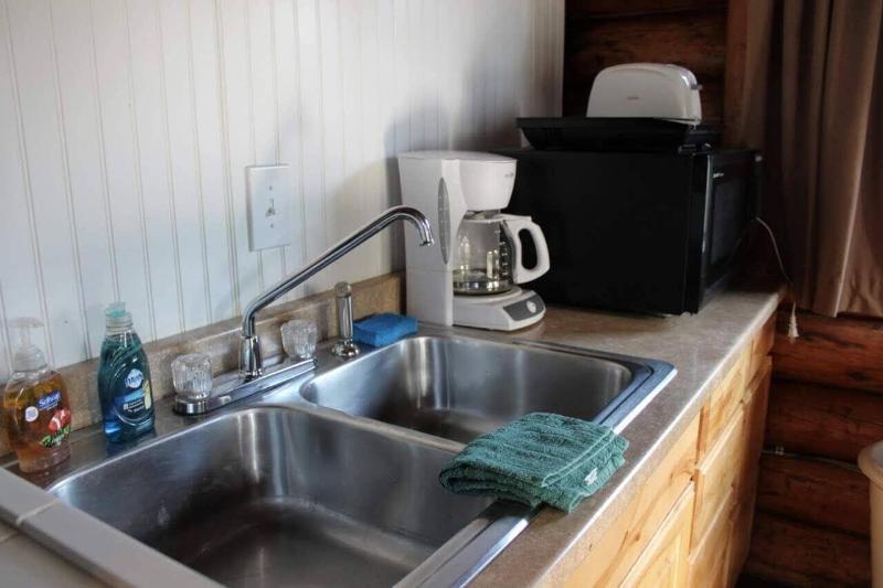 Gwin's Lodge & Roadhouse Est. 1952 image