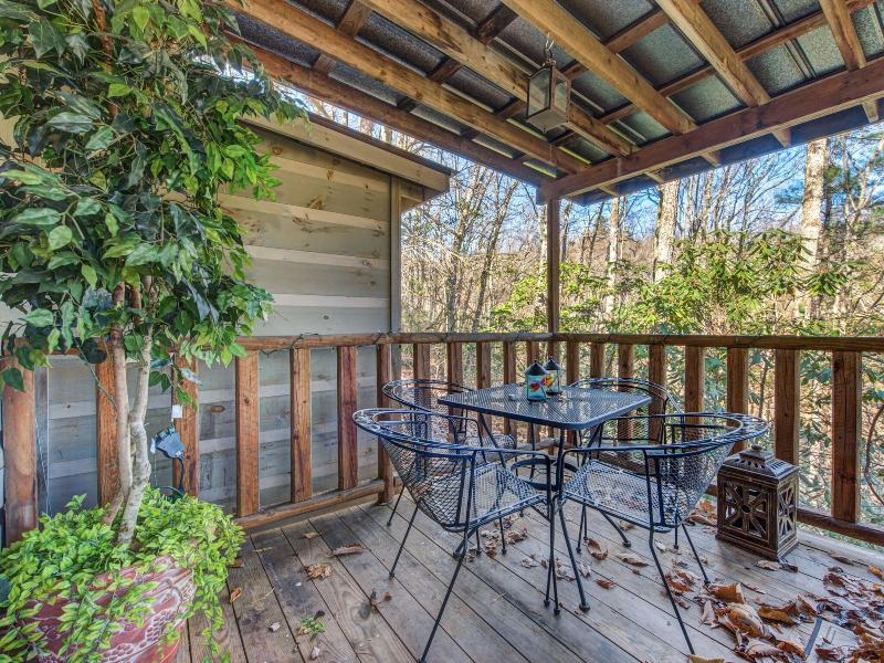 Seclusion Retreat — photo 8