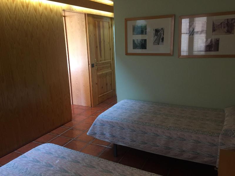 Hostal Victor image