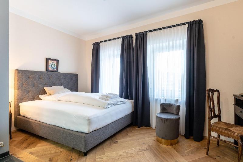 Altstadthotel BachbrÃ¤u image