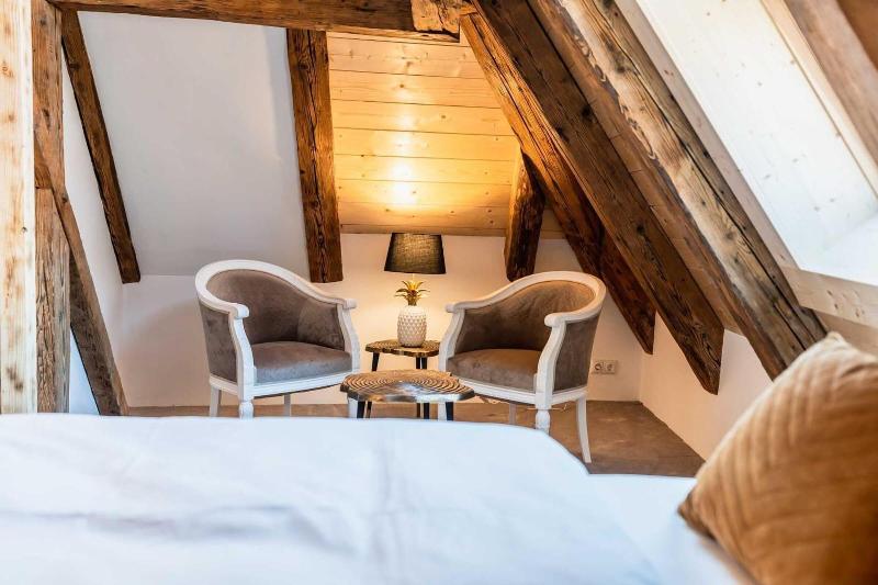 Altstadthotel BachbrÃ¤u image