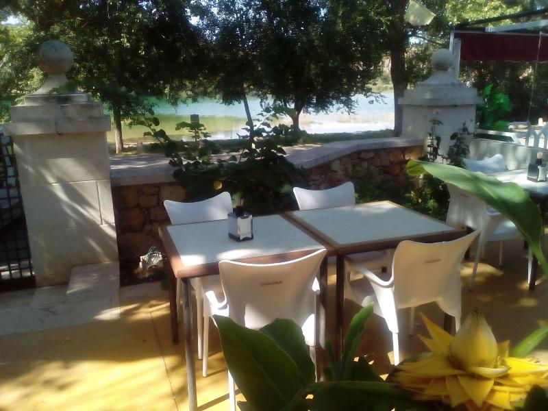 Hostal El Molino — bar