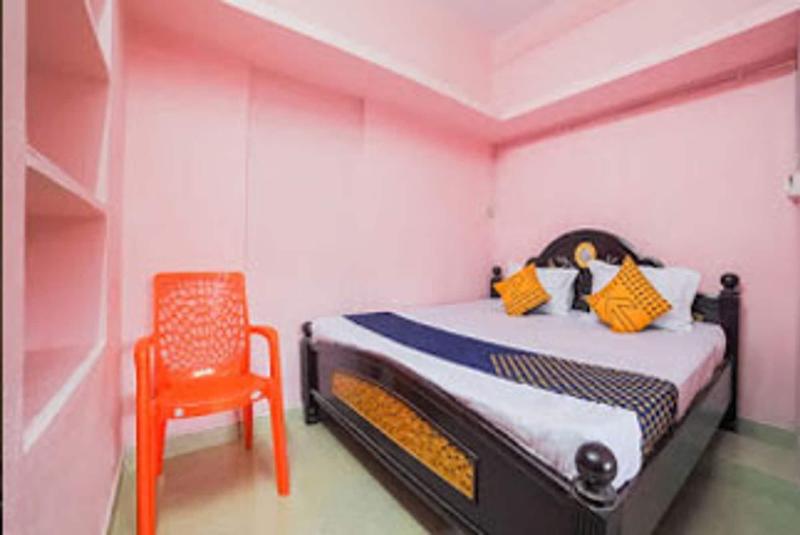 Hotel Rahul Residence — view