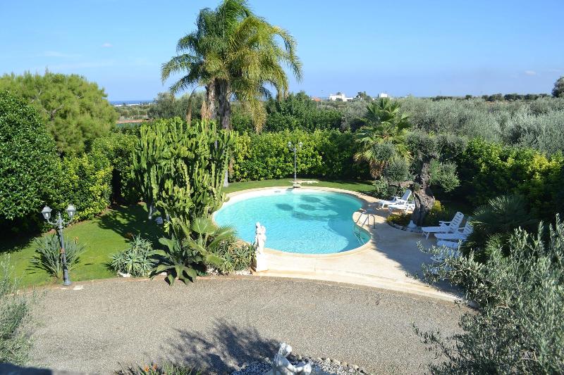 Villa Tonia image