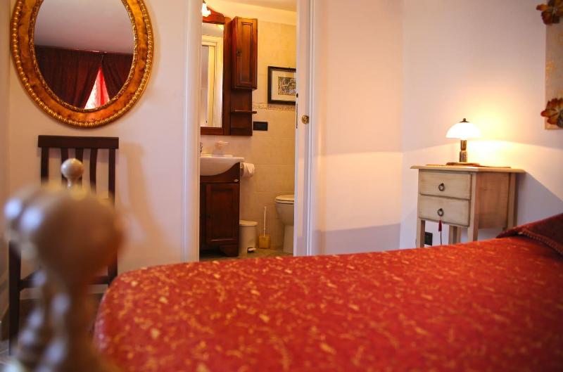 Villa Tonia image