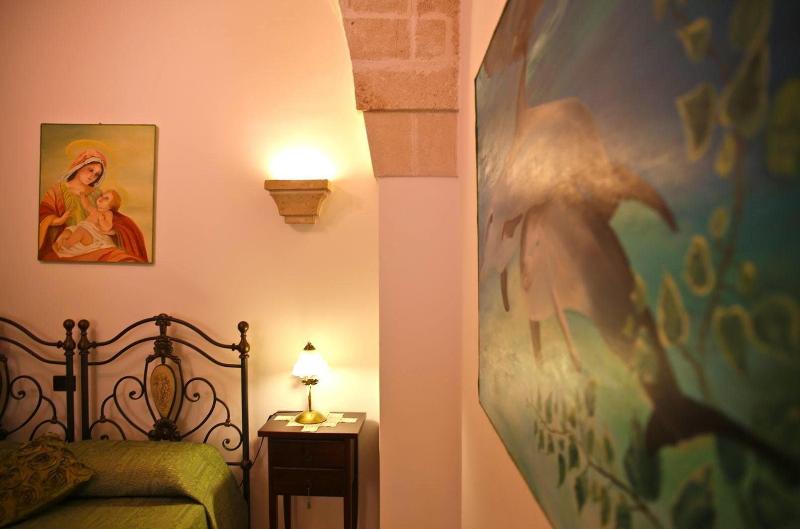 Villa Tonia image