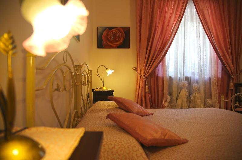Villa Tonia image