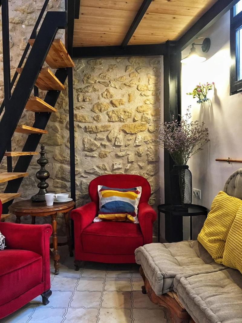 Hostal NÃºmero Trece - Adults Only image