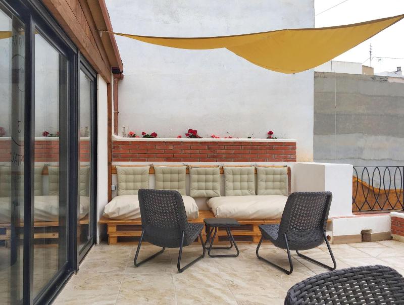 Hostal NÃºmero Trece - Adults Only image