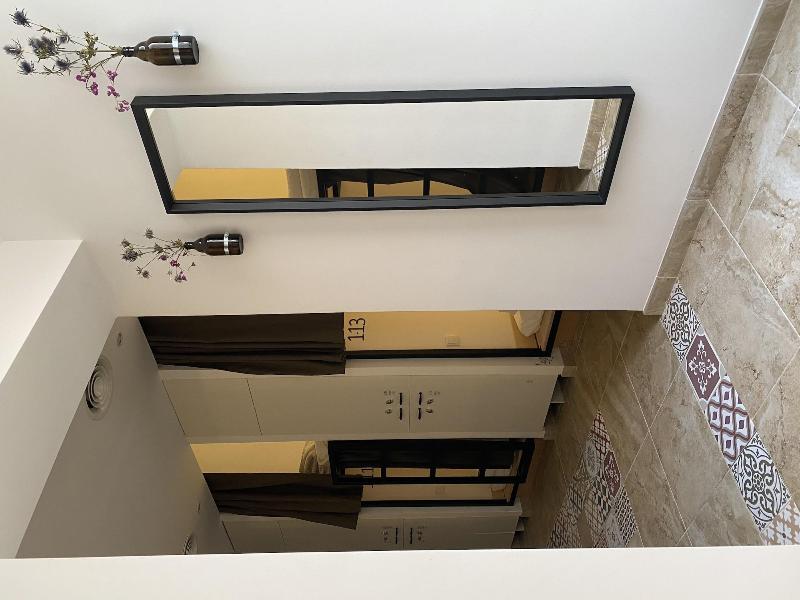 Hostal NÃºmero Trece - Adults Only image