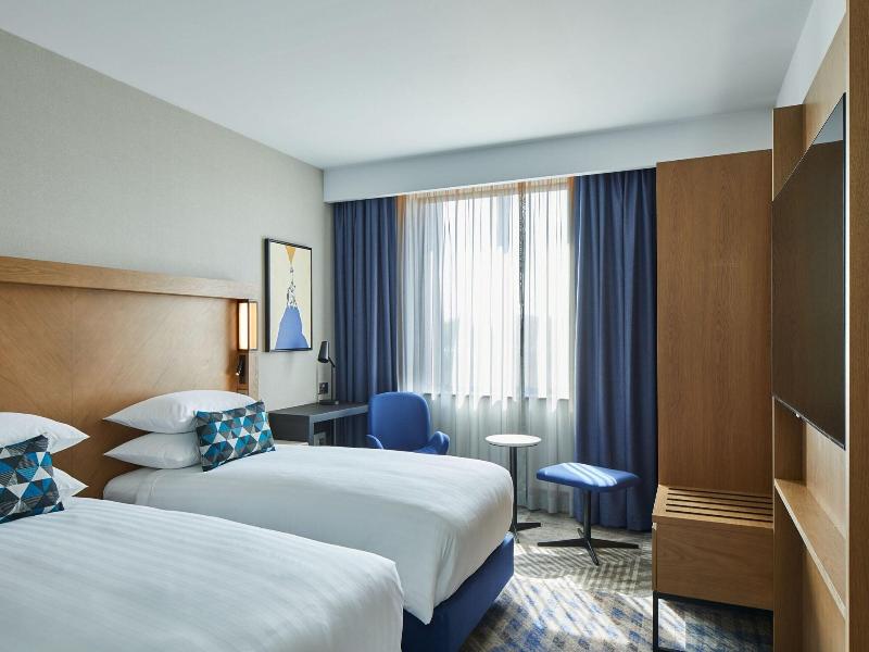 Courtyard by Marriott Exeter Sandy Park image