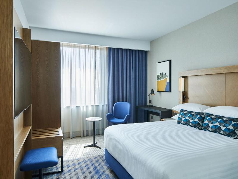 Courtyard by Marriott Exeter Sandy Park image