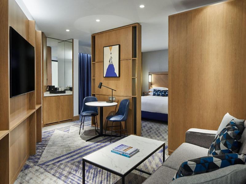 Courtyard by Marriott Exeter Sandy Park image
