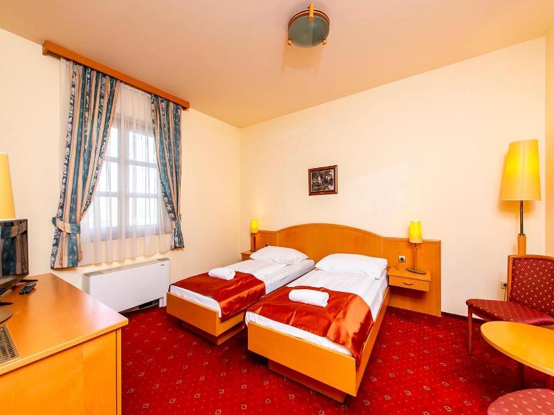 Gastland M0 Hotel & Conference Center image
