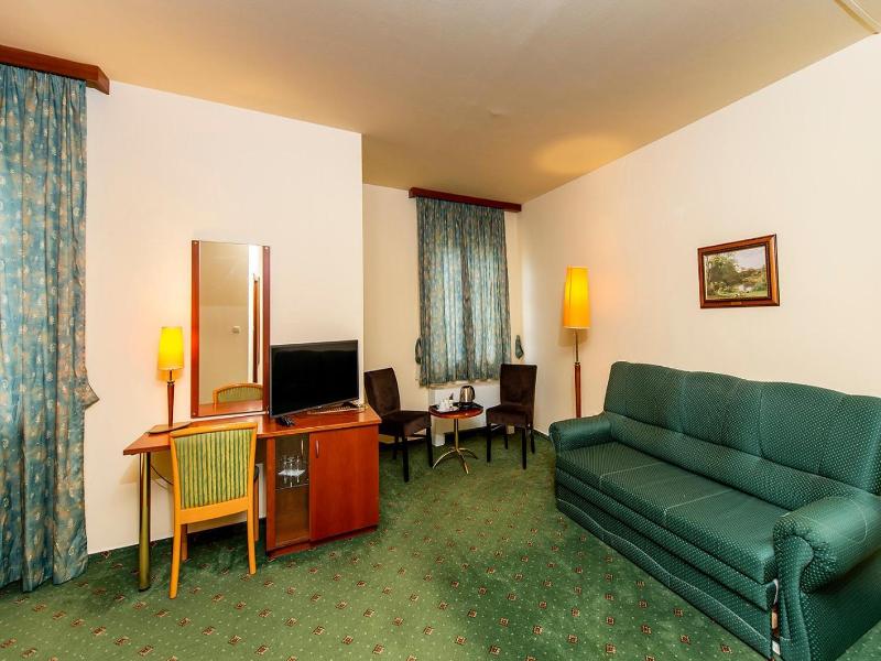 Gastland M0 Hotel & Conference Center image