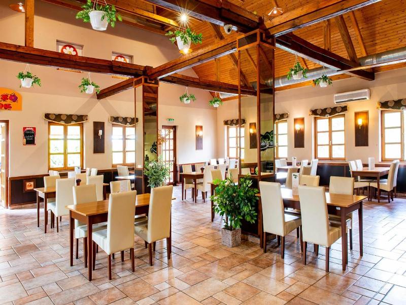 Gastland M0 Hotel & Conference Center image