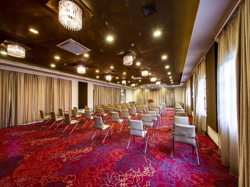 Gastland M0 Hotel & Conference Center image