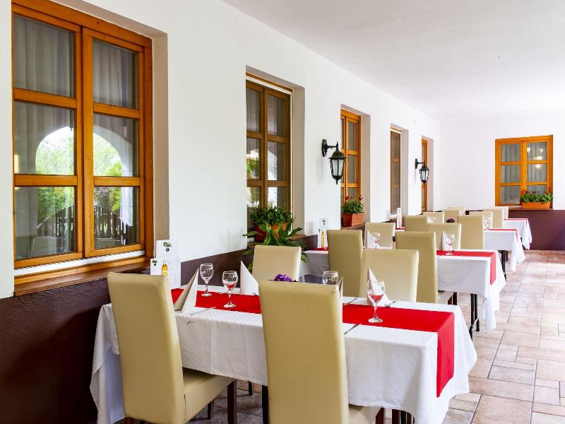 Gastland M0 Hotel & Conference Center image