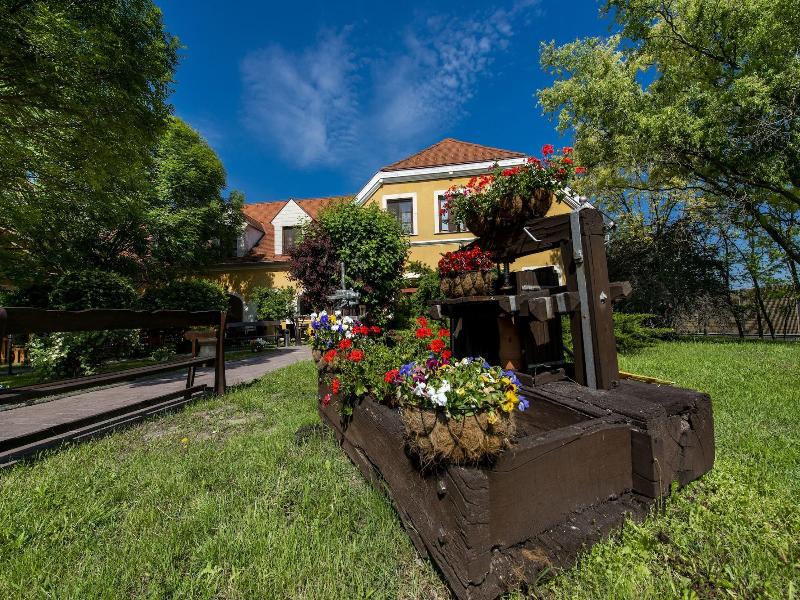 Gastland M0 Hotel & Conference Center image